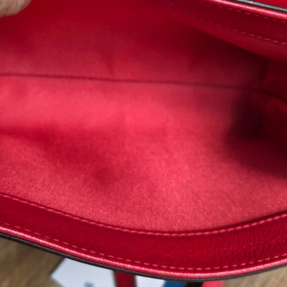 Louis Vuitton Rubis Tauruillon  Pebble Leather Lockme II Shoulder Handbag BB - Picture 14 of 16